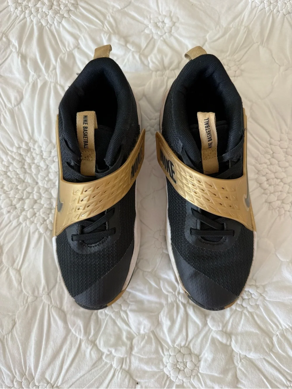 Nike youth athletic